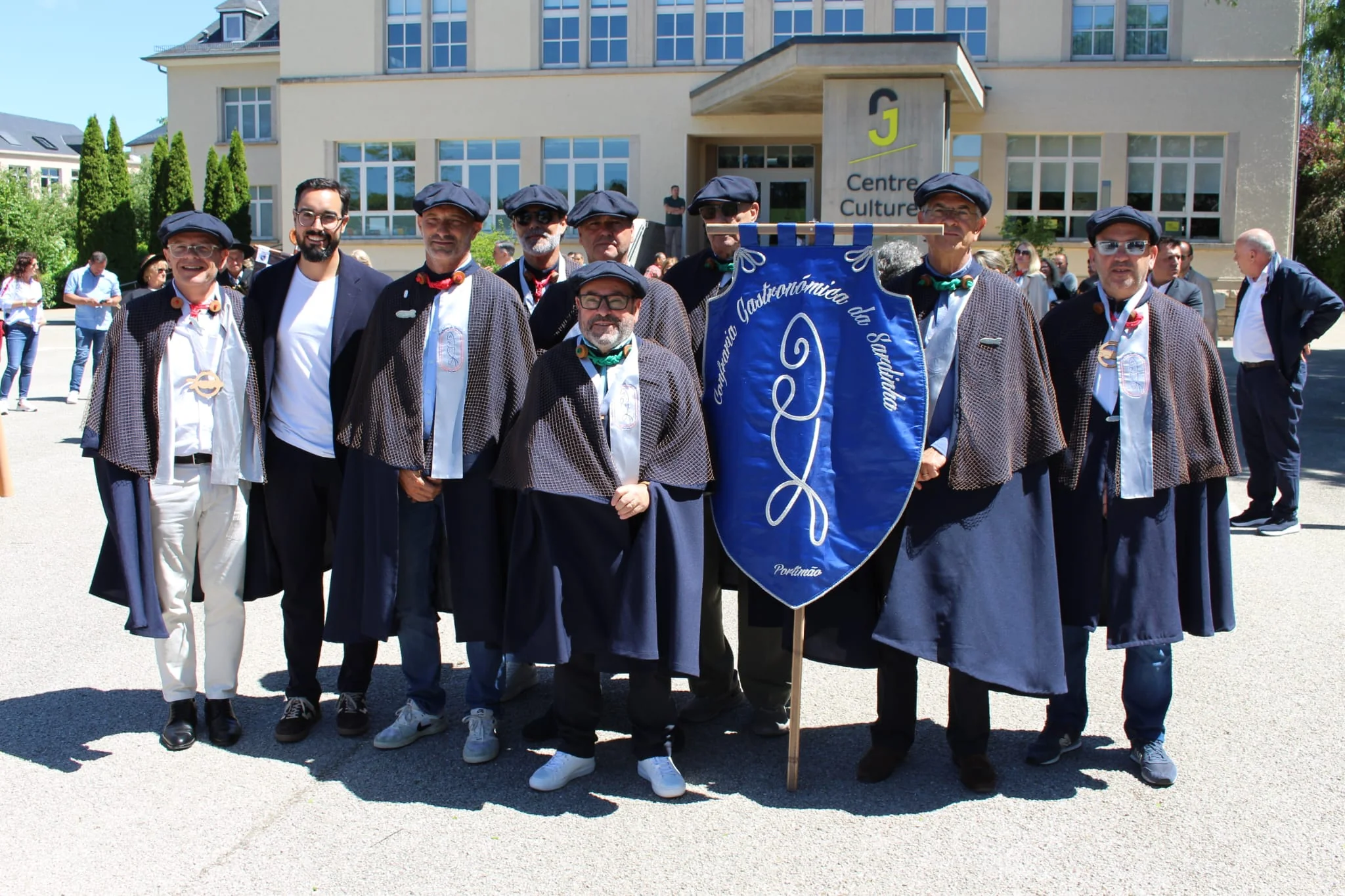 Delegação da Confraria Gastronómica da Sardinha de Portimão no Luxemburgo